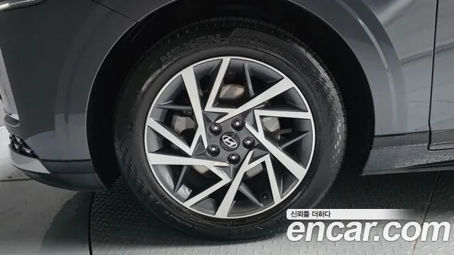 Hyundai Grandeur GN7 — Фото автомобиля 5