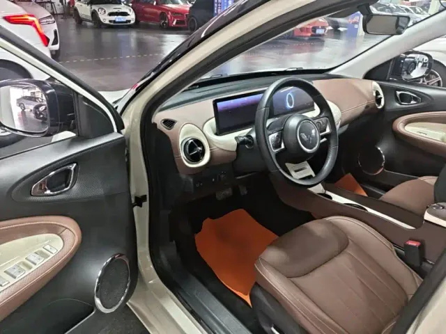 Wuling Bingo — Фото автомобиля 15