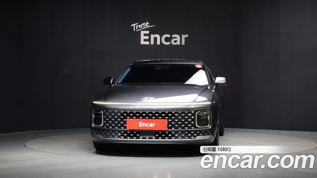 Hyundai Grandeur Grandeur (GN7) 2.5 Бензин 2WD — Фото автомобиля 3