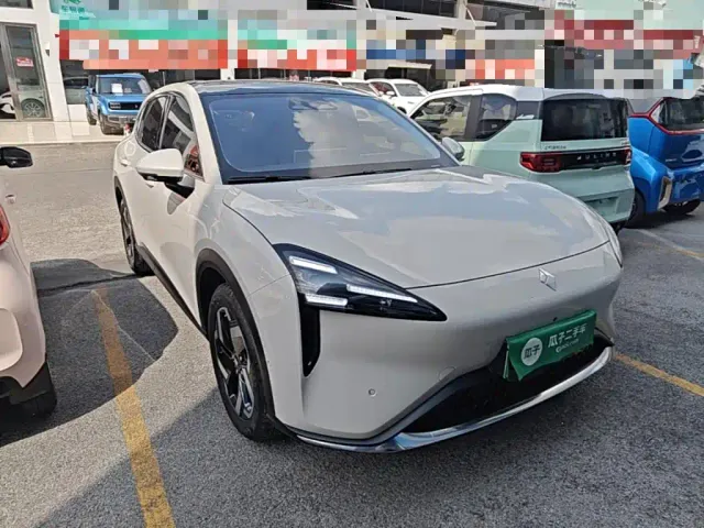 Baojun Yunhai — Фото автомобиля 3