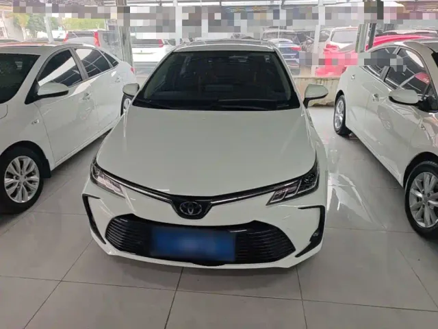 Toyota Corolla — Фото автомобиля 2