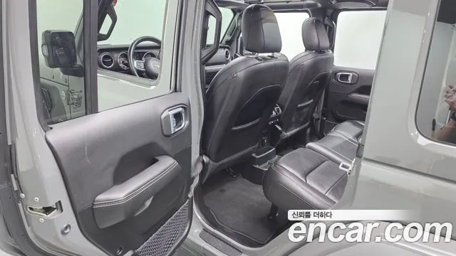 Jeep Wrangler Wrangler (JL) — Фото автомобиля 11