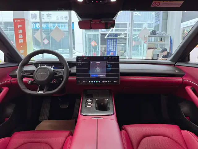 Xiaomi SU7 — Фото автомобиля 11