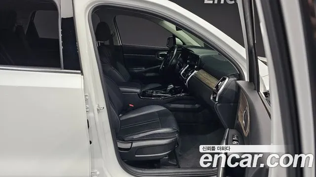 Kia Sorento Sorento 4-е поколение Дизель 2.2 2WD — Фото автомобиля 26