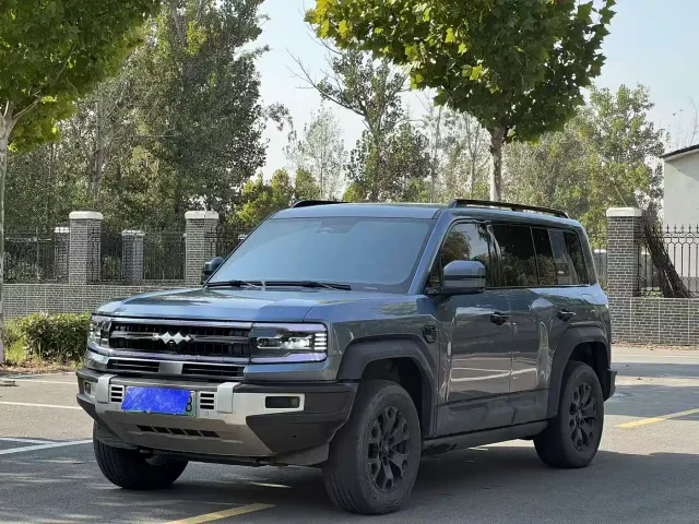 BYD FangChengBao Leopard 5 — Фото автомобиля 11