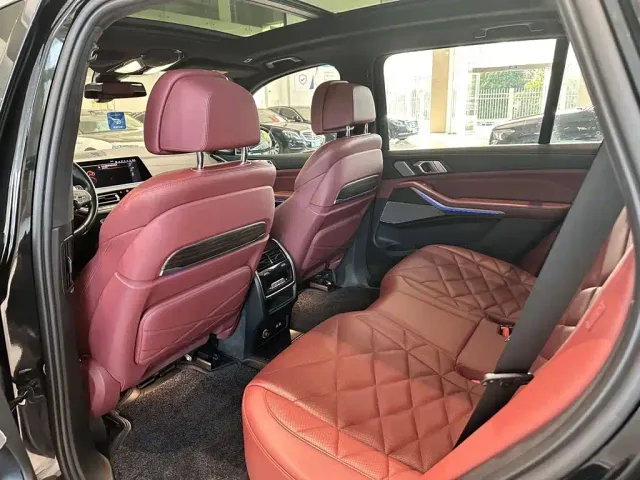 BMW X5 — Фото автомобиля 6