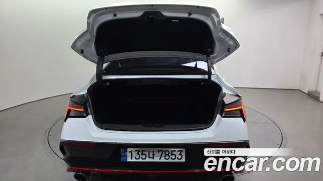 Hyundai AVANTE — Фото автомобиля 20