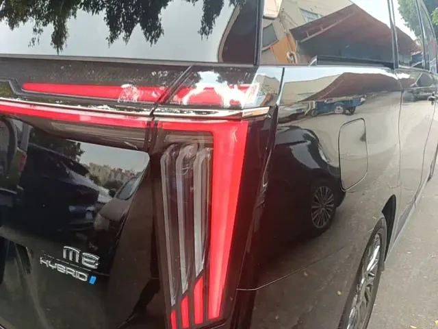 GAC Trumpchi M8 — Фото автомобиля 7