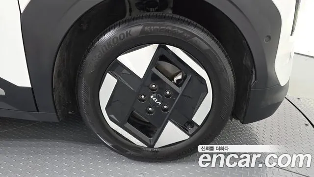 Kia EV3 — Фото автомобиля 6