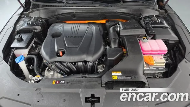 Hyundai Grandeur (New) Hybrid — Фото автомобиля 9