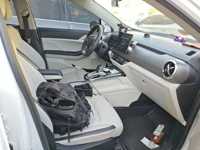 BYD Yuan Pro — Фото автомобиля 24
