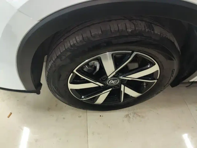 BYD Song Pro — Фото автомобиля 22