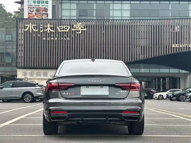 Audi A4L — Фото автомобиля 15