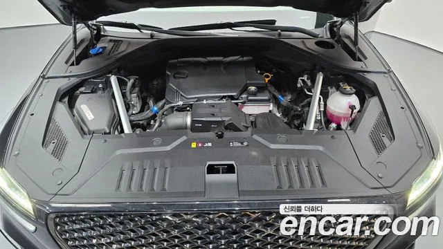 Genesis GV70 — Фото автомобиля 6