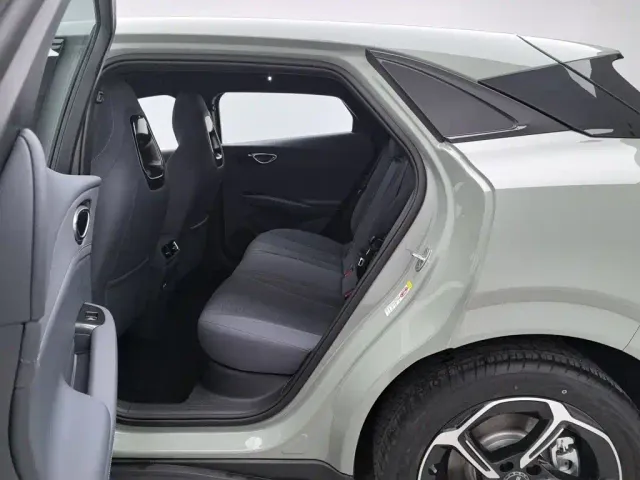 BYD Seal 06 GT — Фото автомобиля 15