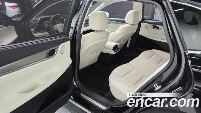 Hyundai Grandeur Grandeur (New) — Фото автомобиля 11