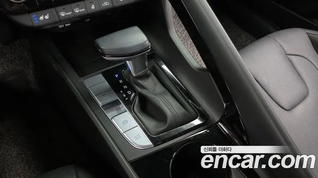 Hyundai Avante — Фото автомобиля 12