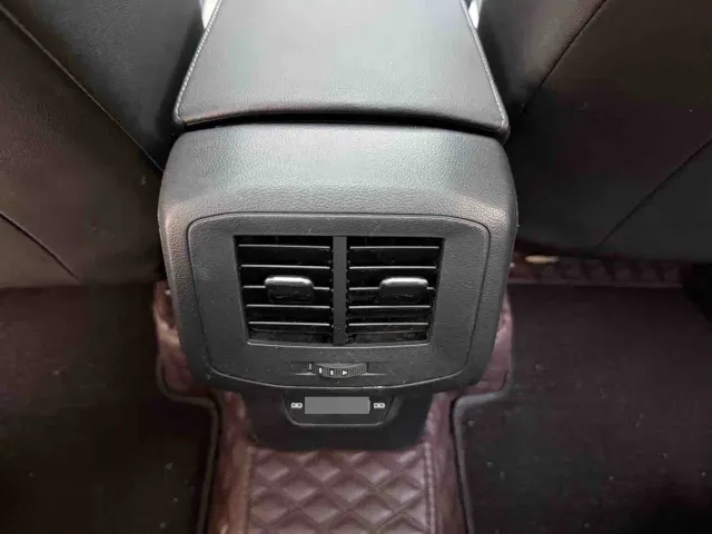 Volkswagen Tanying 2021 1.5L Automatic Smart Connect Edition — Фото автомобиля 13