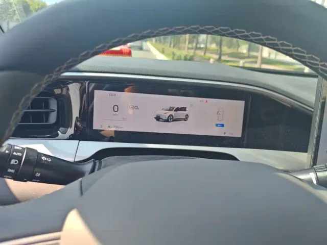 Geely Starry Wish — Фото автомобиля 12