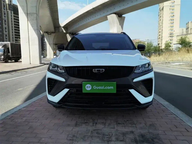 Geely Binyue — Фото автомобиля 6