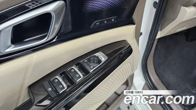 Kia Carnival 4th Gen — Фото автомобиля 16