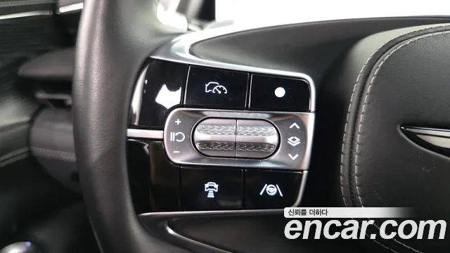 Genesis G90 Бензин 3.5 турбо AWD — Фото автомобиля 18