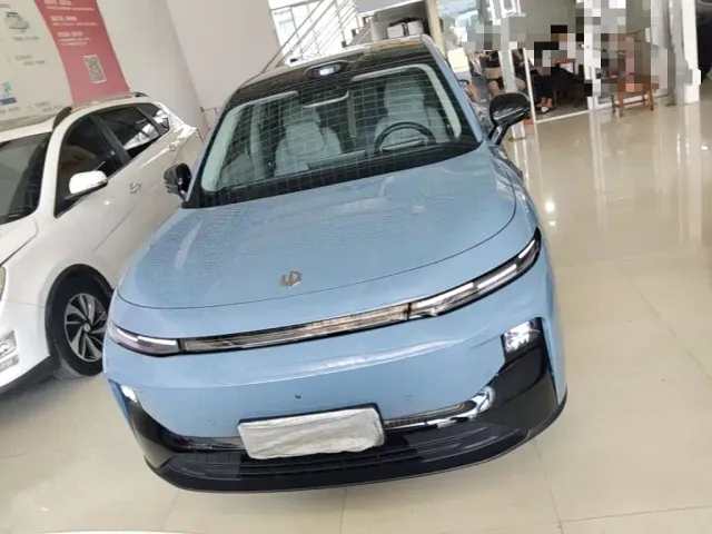 Leapmotor Leapmotor B10 2025 510 LiDAR Edition — Фото автомобиля 2