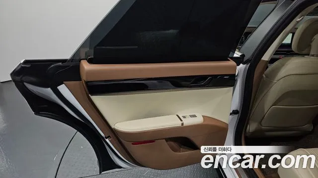 Hyundai Grandeur GN7 — Фото автомобиля 14