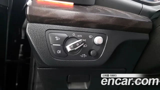 Audi Q5 45 TFSI quattro Premium — Фото автомобиля 23