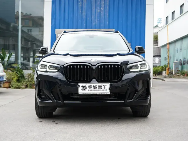 BMW X3 — Фото автомобиля 3