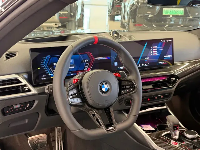 BMW M4 — Фото автомобиля 11