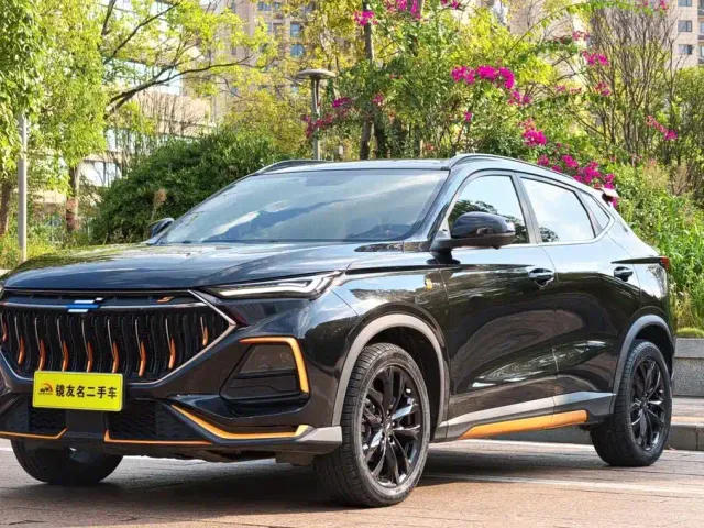 Фотография автомобиля — Changan Oushang X5
