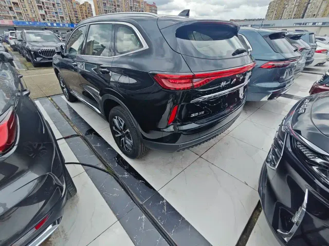 Haval H6 — Фото автомобиля 16
