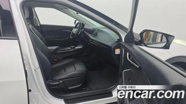 Kia EV6 — Фото автомобиля 16