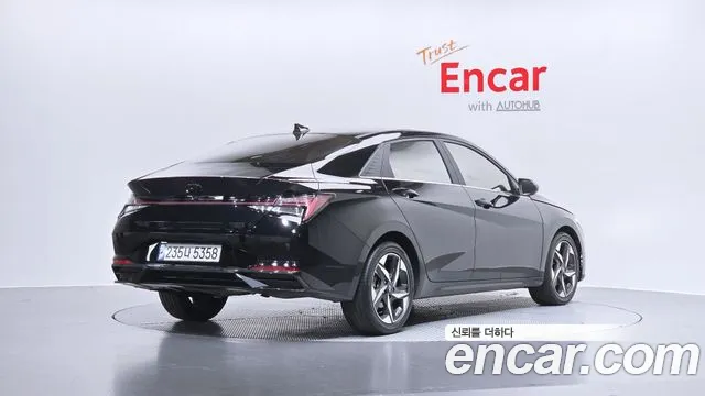 Hyundai AVANTE Avante (CN7) — Фото автомобиля 2