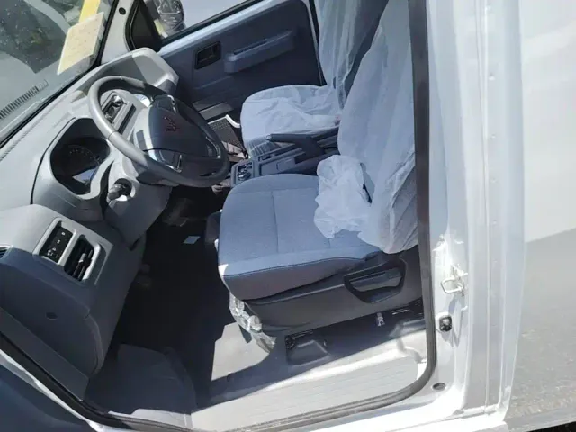 Wuling Yangguang — Фото автомобиля 14