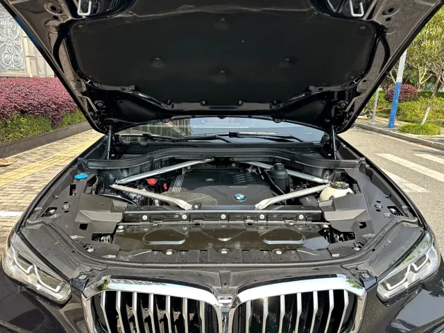 BMW X5 — Фото автомобиля 13