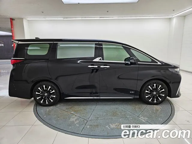Toyota Alphard Generation 4 — Фото автомобиля 4