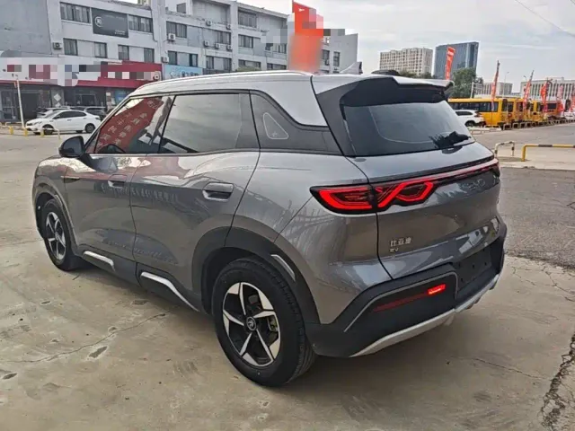 BYD Yuan UP — Фото автомобиля 4
