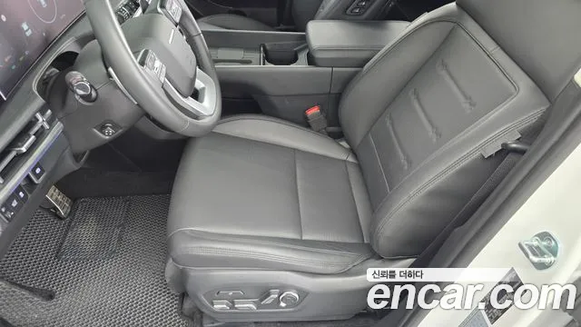 Hyundai Santafe — Фото автомобиля 30