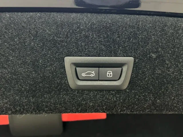 BMW 3 Series — Фото автомобиля 27