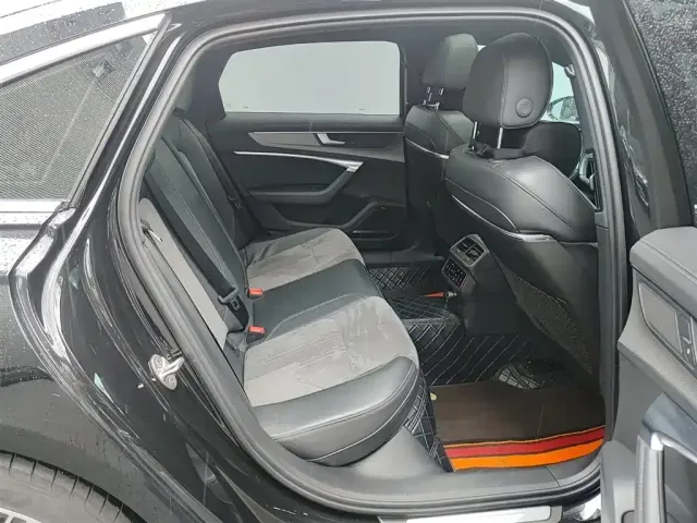 Audi Audi A6L 2022 45 TFSI quattro Premium Dynamic — Фото автомобиля 17