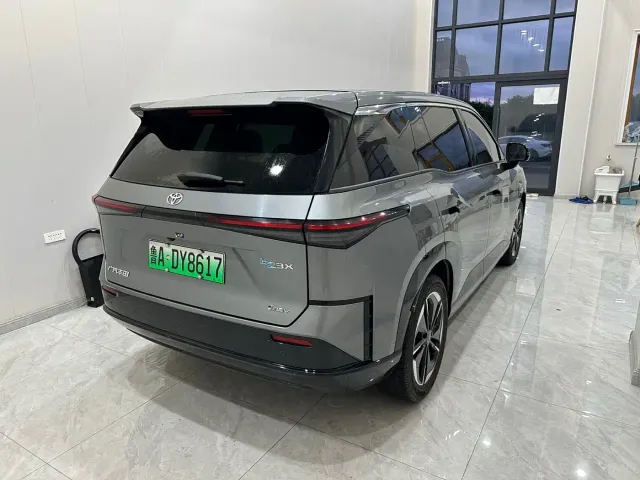 Toyota BoZhi 3X — Фото автомобиля 5