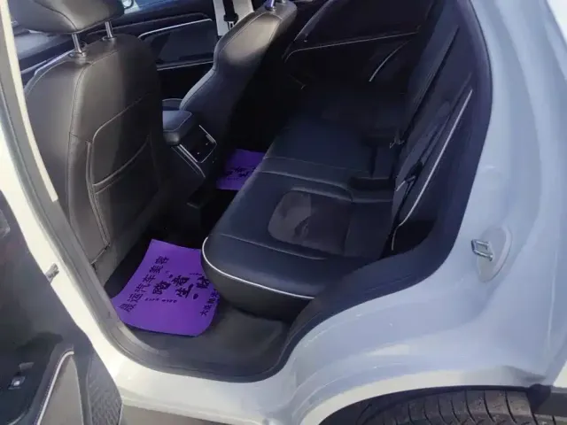 Haval H6 — Фото автомобиля 11