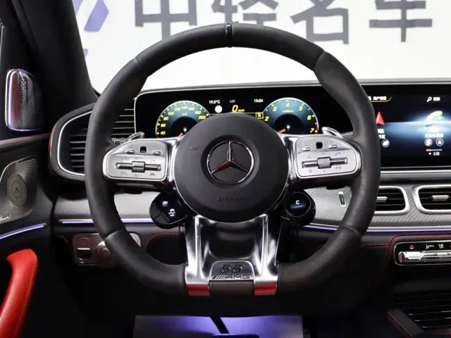 Mercedes-Benz GLE-Class AMG — Фото автомобиля 12