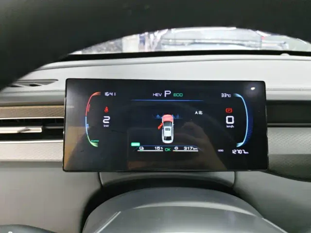 BYD Qin PLUS — Фото автомобиля 11