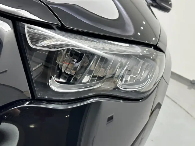 Mercedes-Benz E-Class — Фото автомобиля 20