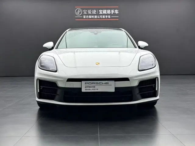 Porsche Panamera — Фото автомобиля 2