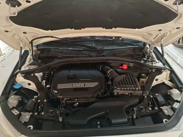 BMW 1 Series — Фото автомобиля 10
