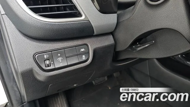 Kia Seltos — Фото автомобиля 22